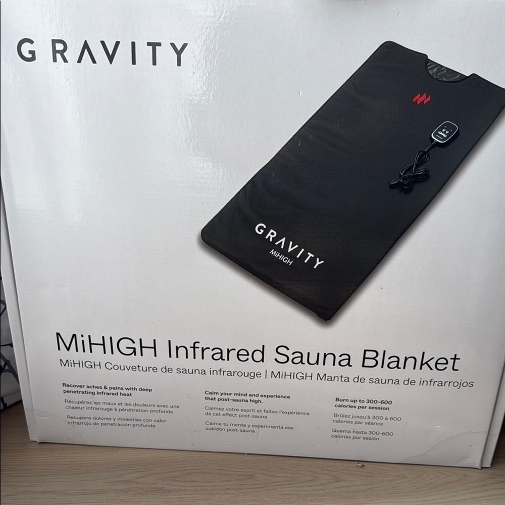 Gravity MiHIGH Infrared Sauna Blanket